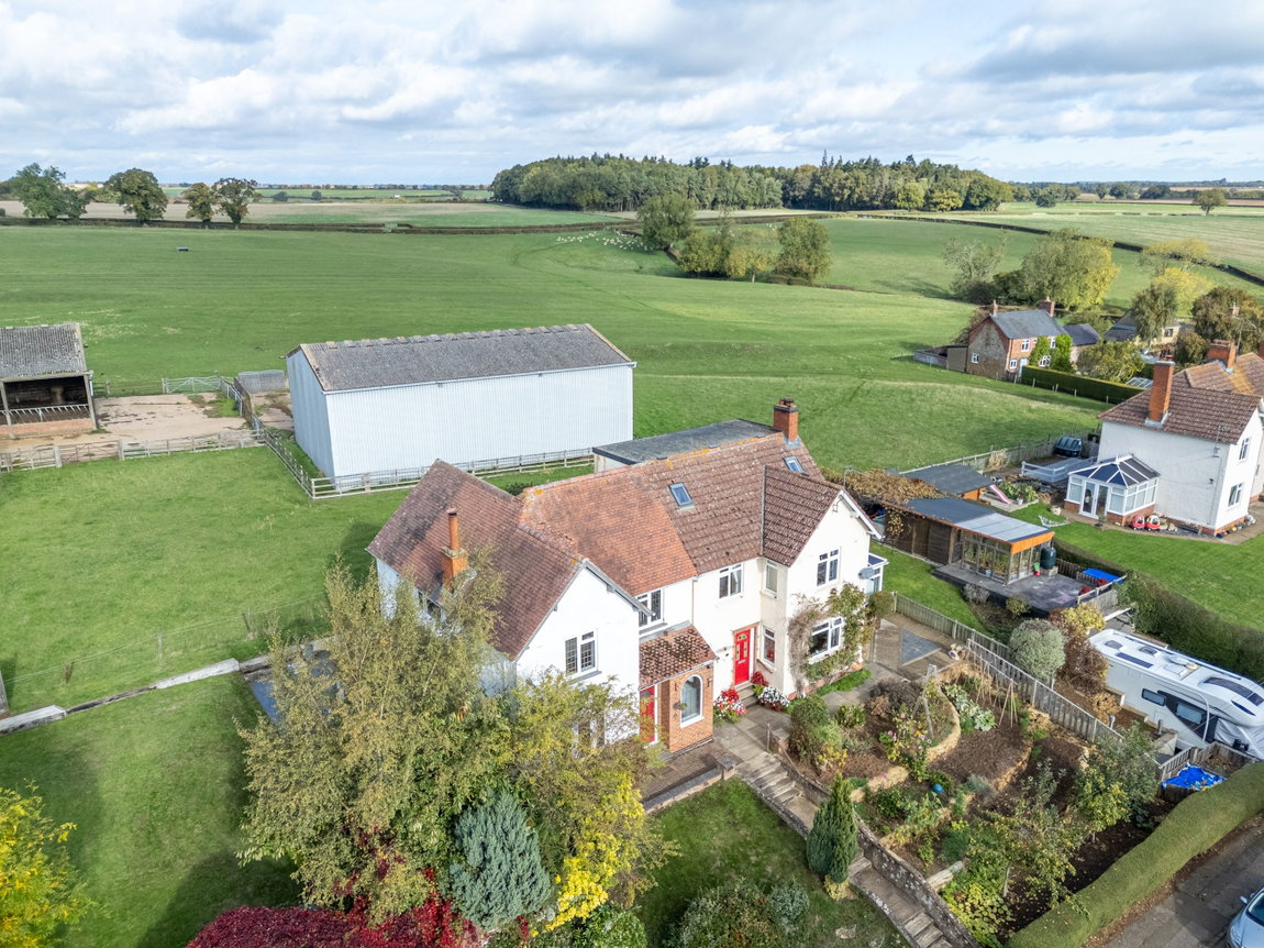 Bridle Way, NN14 1PT
