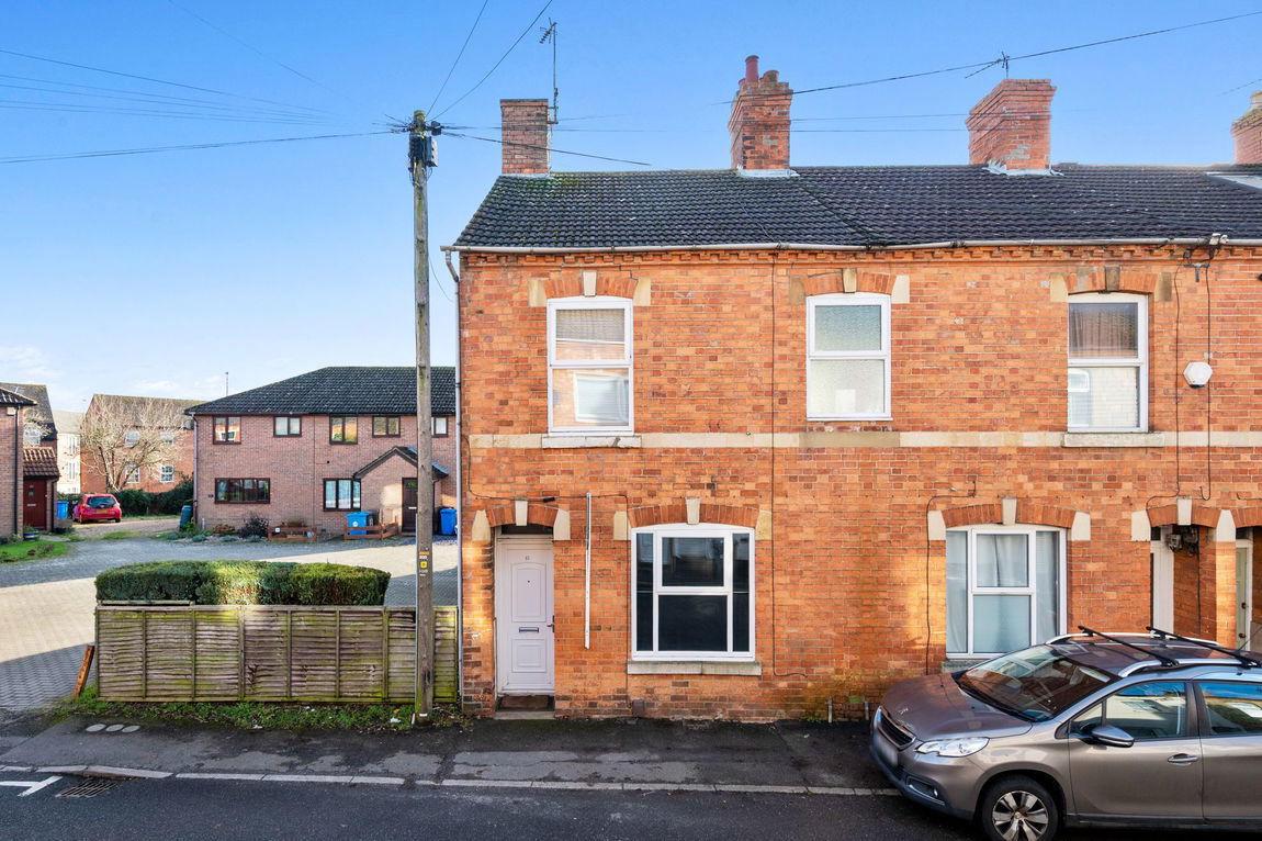 Jubilee Street, NN14 6BJ