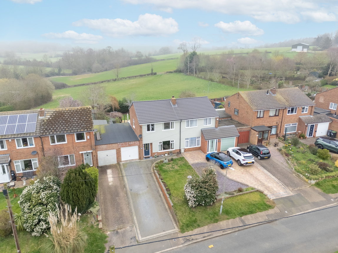 Kings Lane, NN9 5BL