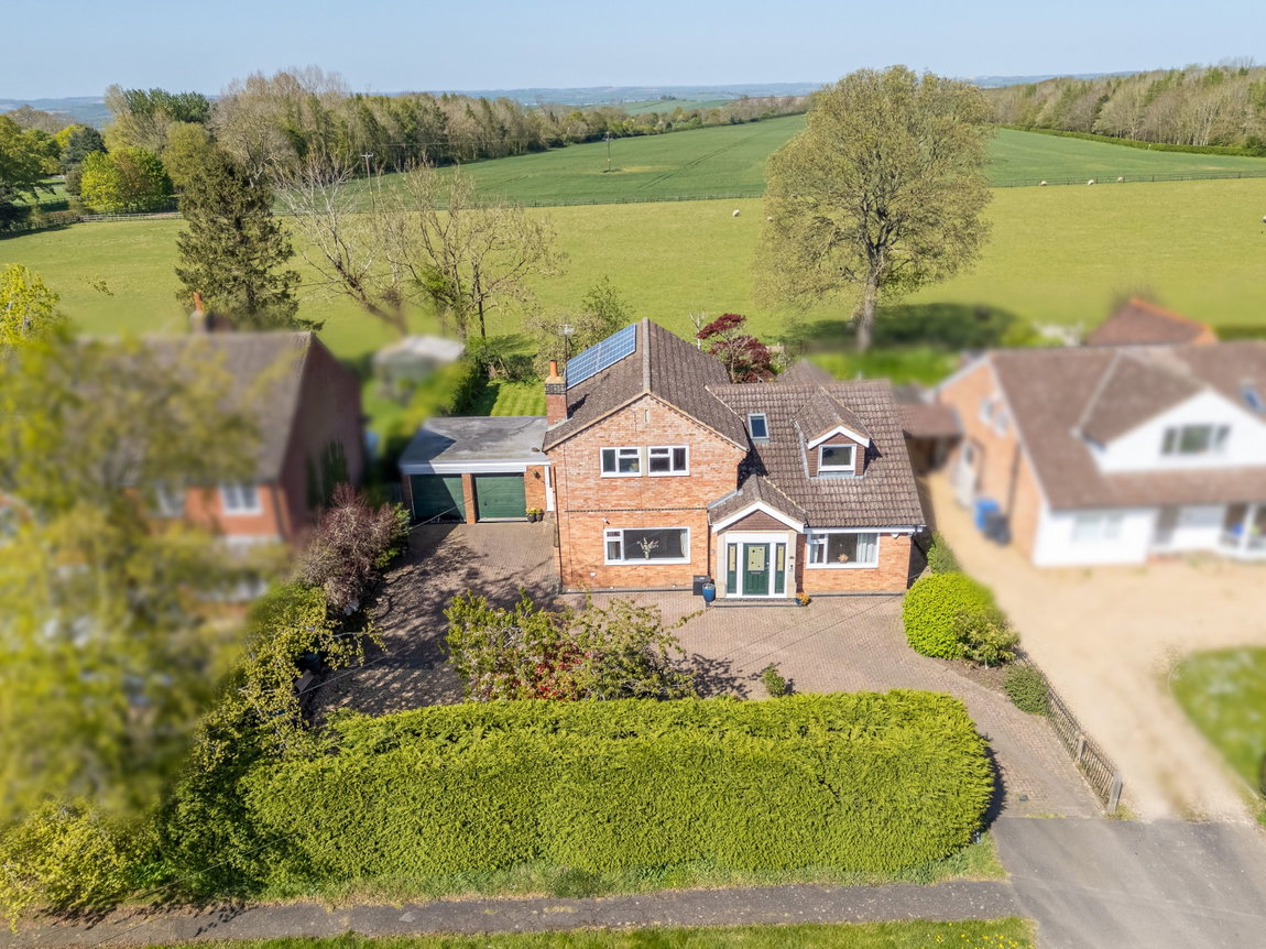 Harborough Road, LE16 8PH